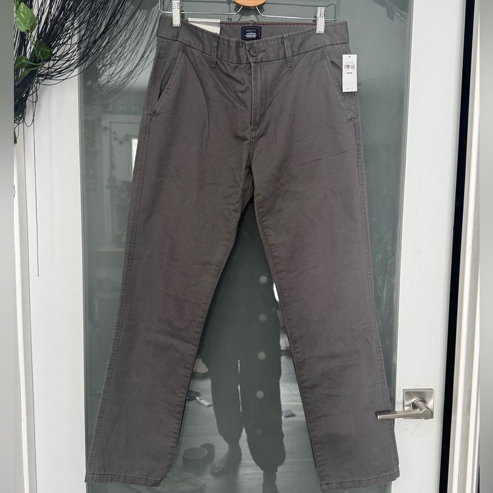 NEW gap khaki pants